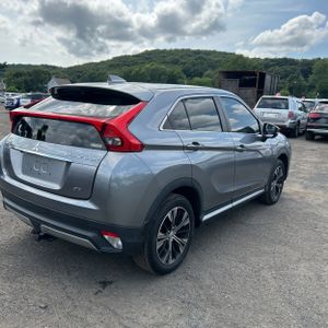 صورة 8 لـ 2019 Mitsubishi ECLIPSE CROSS SE