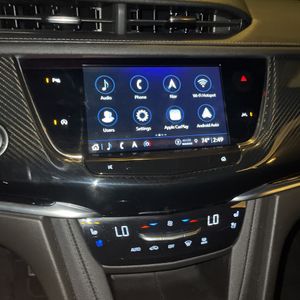 2023 Cadillac XT6 SPORT photo 37