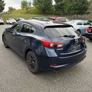 صورة 4 لـ 2018 Mazda MAZDA3 SPORT