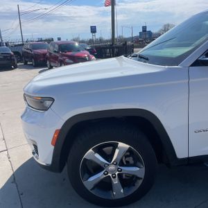 JEEP GRAND CHEROKEE L LIMITED - 2