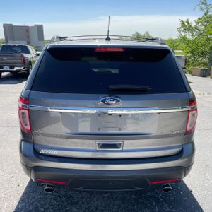 FORD EXPLORER XLT - 6