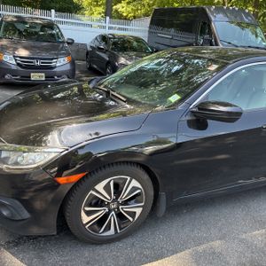 2016 Honda CIVIC EX-L photo 2