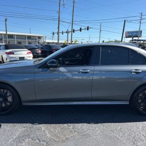 MERCEDES-BENZ E-CLASS AMG - 4