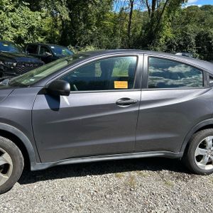 صورة 4 لـ 2016 Honda HR-V LX