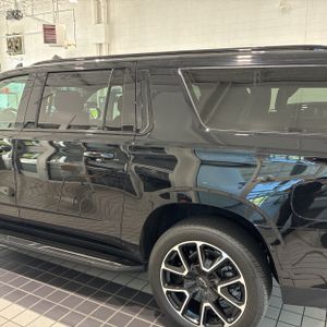 CHEVROLET SUBURBAN RST - 5