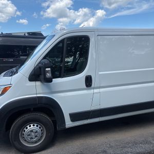 2025 RAM PROMASTER 2500 TRADESMAN — фото 2