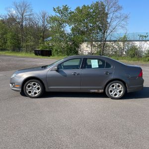 FORD FUSION SE - 3