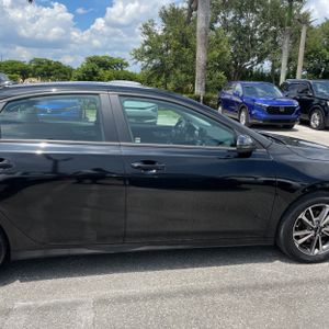 2024 KIA FORTE LXS 照片 11