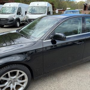 AUDI A4 PREMIUM PLUS - 2