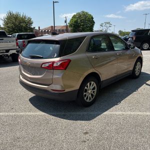 CHEVROLET EQUINOX LS - 8