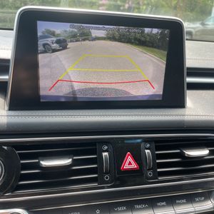 2020 Genesis G70 2.0T thumbnail 37