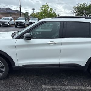 FORD EXPLORER ST - 4