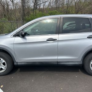 HONDA CR-V LX - 4