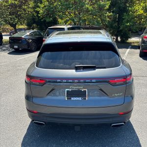 2019 Porsche CAYENNE E-HYBRID — фото 16