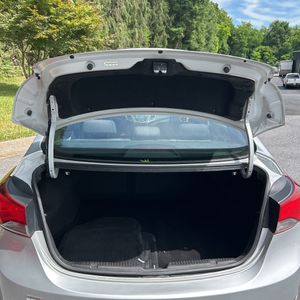2015 Hyundai ELANTRA SE — миниатюра 42