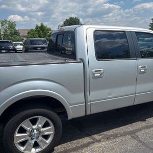 FORD F-150 LARIAT - 9