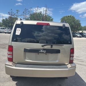 JEEP LIBERTY SPORT - 7