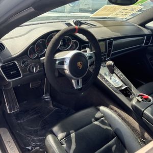2016 Porsche PANAMERA 4 缩略图 36