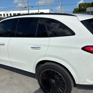 MERCEDES-BENZ GLC - 6