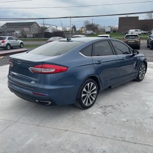 FORD FUSION SE - 8