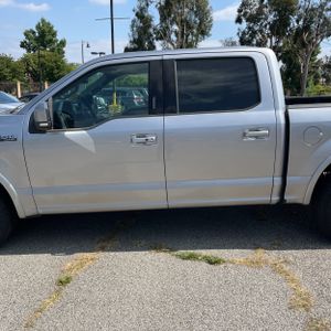 FORD F-150 LARIAT - 3