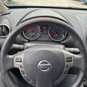 2011 Nissan ROGUE SV 照片 55