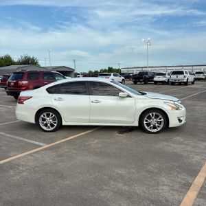صورة 10 لـ 2014 Nissan ALTIMA 2.5 S