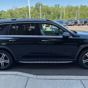 2021 Mercedes-BENZ GLS — миниатюра 11
