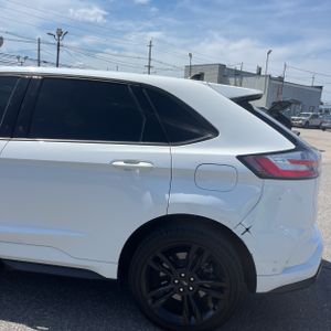 FORD EDGE ST - 6