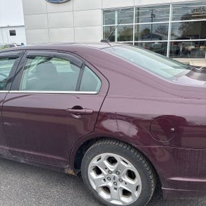 FORD FUSION SE - 6