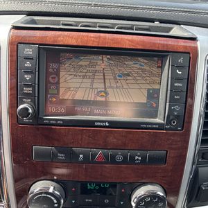 2012 RAM 1500 LARAMIE — миниатюра 39
