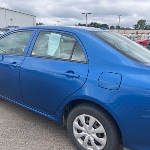 2010 Toyota COROLLA LE 照片 6