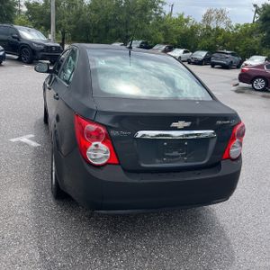 CHEVROLET SONIC LT AUTO - 5