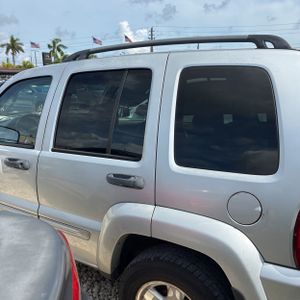 2002 JEEP LIBERTY LIMITED 照片 5