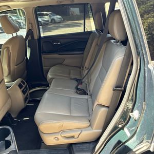صورة 34 لـ 2016 Honda PILOT TOURING
