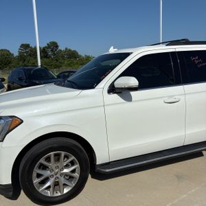 صورة 2 لـ 2021 FORD EXPEDITION XLT
