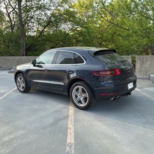 PORSCHE MACAN S - 5