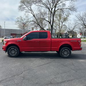 FORD F-150 XLT - 3