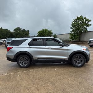 FORD EXPLORER XLT - 10