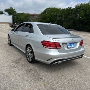 MERCEDES-BENZ E-CLASS - 5