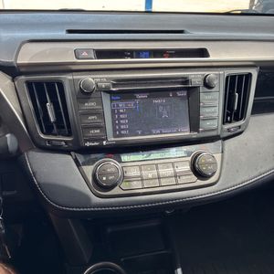 صورة 39 لـ 2014 Toyota RAV4 XLE