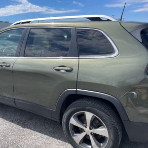 JEEP CHEROKEE LIMITED - 6