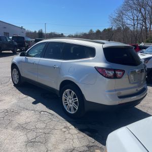 CHEVROLET TRAVERSE LT - 5