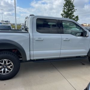 FORD F-150 RAPTOR - 10