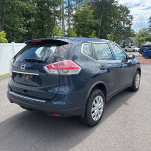 2016 Nissan ROGUE S — фото 8