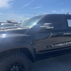 صورة 2 لـ 2022 RAM 1500 TRX
