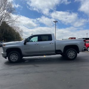 CHEVROLET SILVERADO - 3