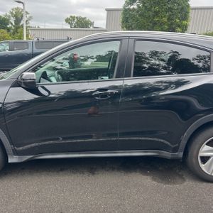 صورة 4 لـ 2019 Honda HR-V EX-L