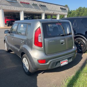 صورة 5 لـ 2013 KIA SOUL BASE