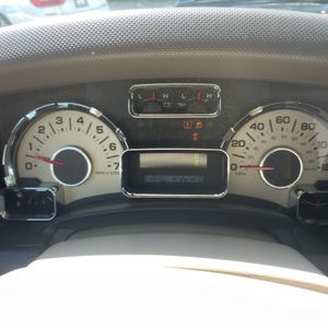 صورة 35 لـ 2012 FORD EXPEDITION XLT